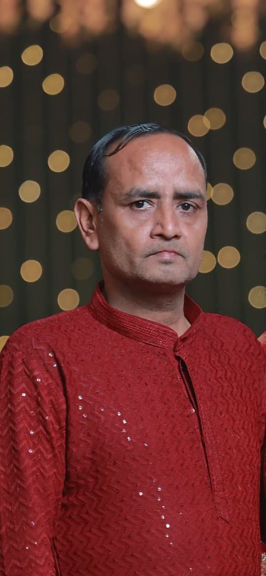 Dr. Paramjeet Prabhakar